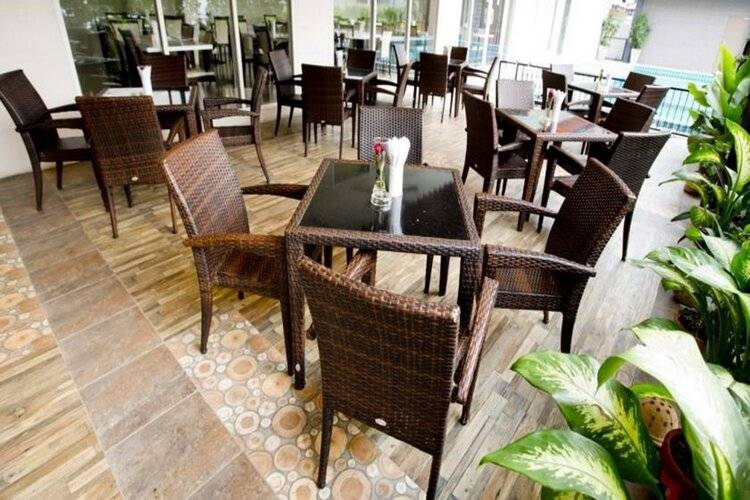 Sinsuvarn Airport Suite
