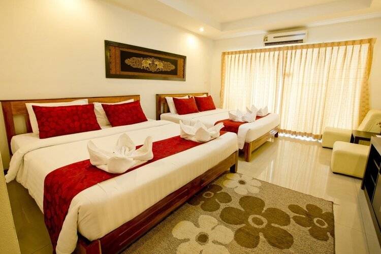 Sinsuvarn Airport Suite