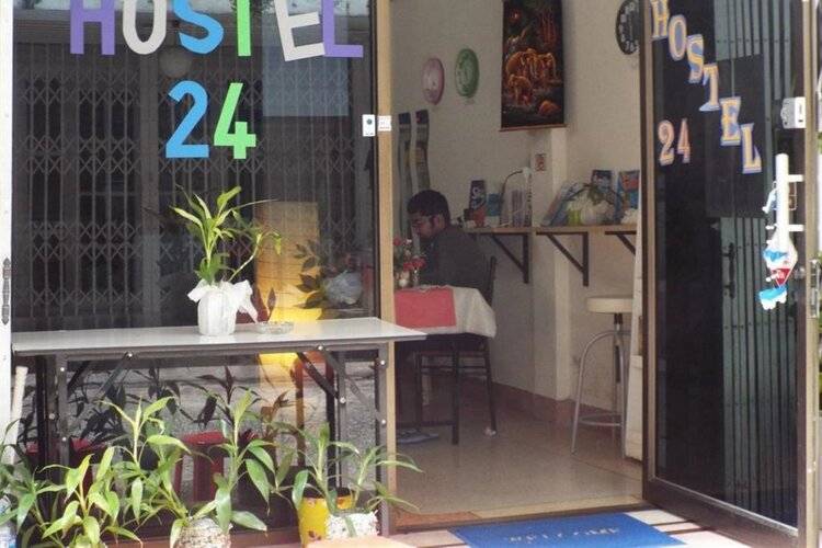 Hostel 24
