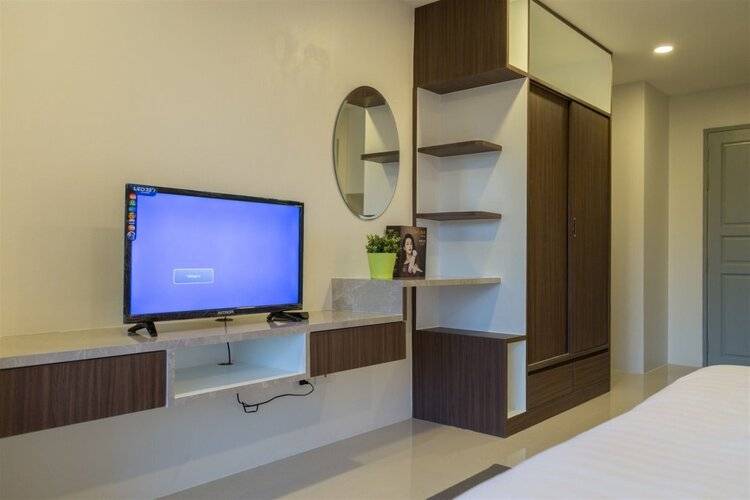 Q Space Residence