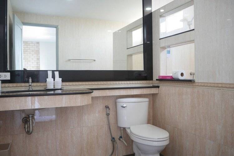 Q Space Residence