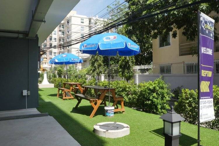 Q Space Residence