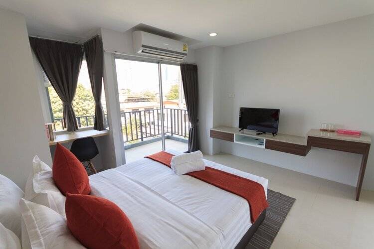Q Space Residence