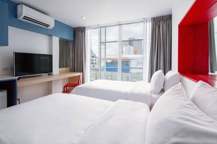 128 Room And Massage