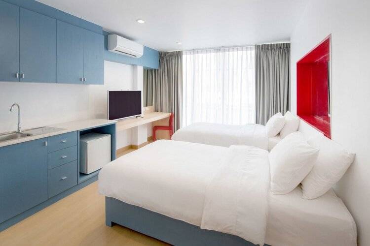 128 Room And Massage