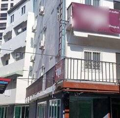 $item['hotel']['name']