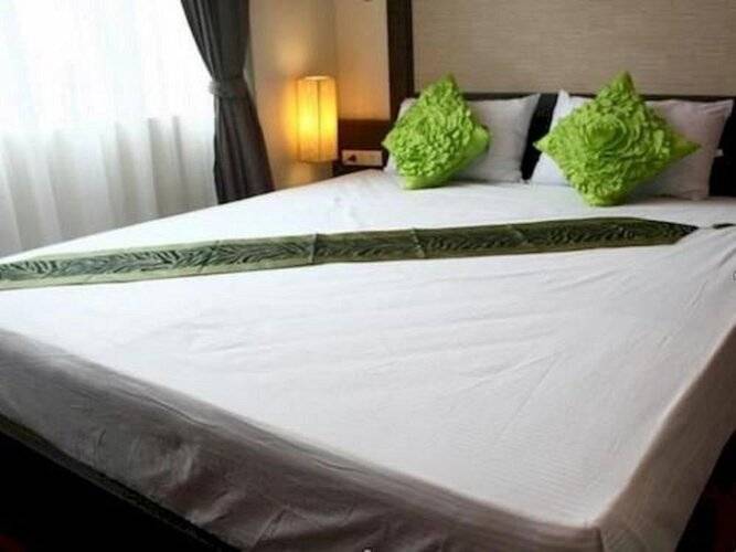 Greenview Ekkamai 10