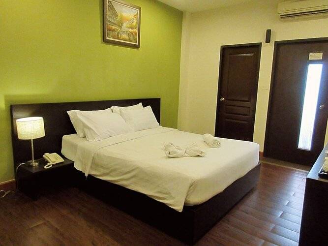 Khaosan Park Resort