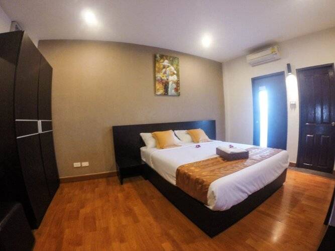 Khaosan Park Resort