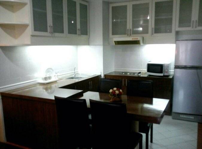 Le Vanvarothai Saladaeng Residence