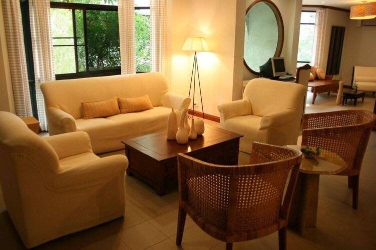 NT Place Sukhumvit Suites