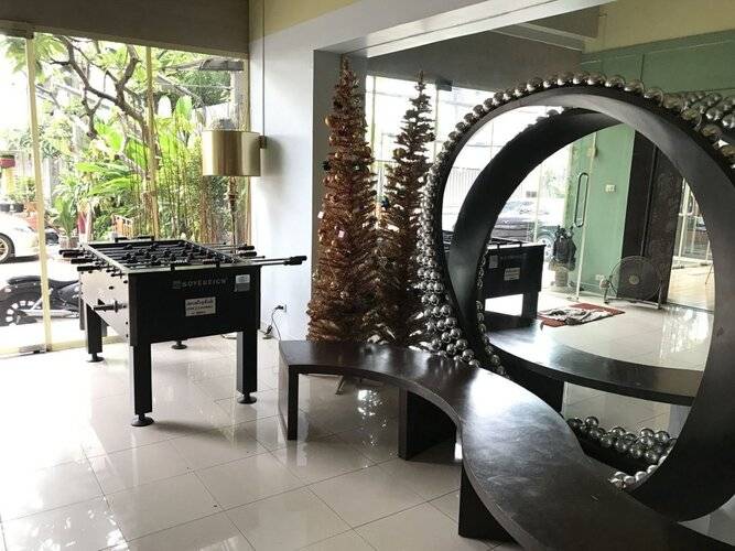 Sathorn Terrace Apartment