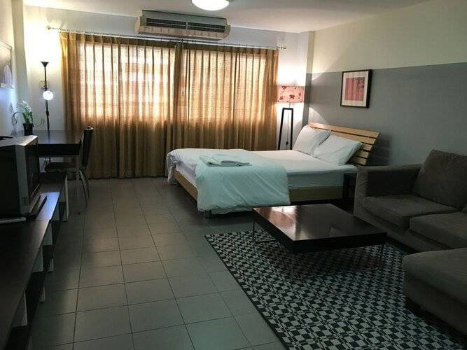 Sathorn Terrace Apartment