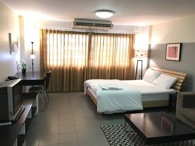 Sathorn Terrace Apartment