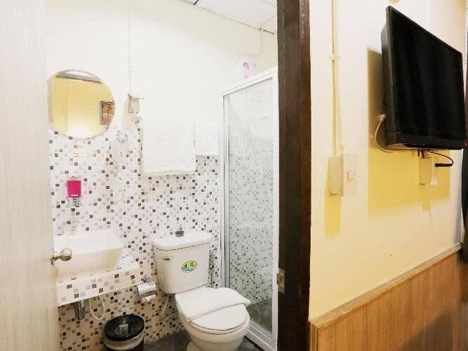 Sukhumvit 20 Hotel