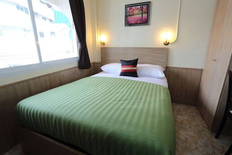 Sukhumvit 20 Hotel