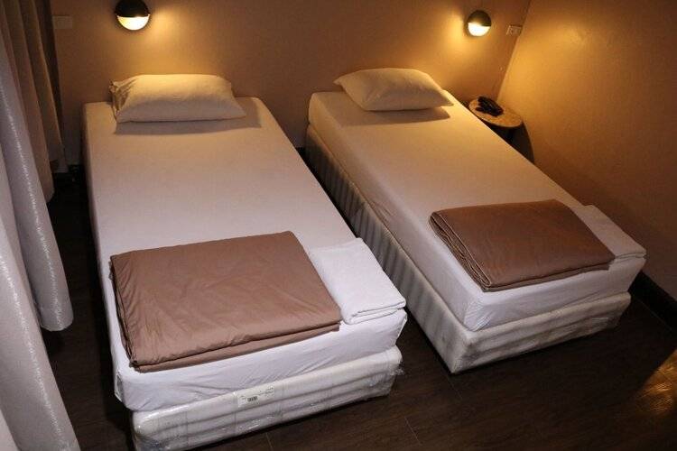 Suksawad Hotel