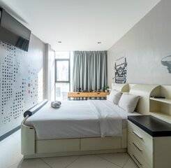 $item['hotel']['name']