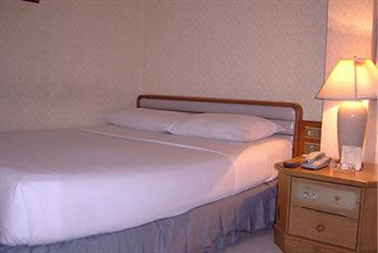 Wall Street Inn
