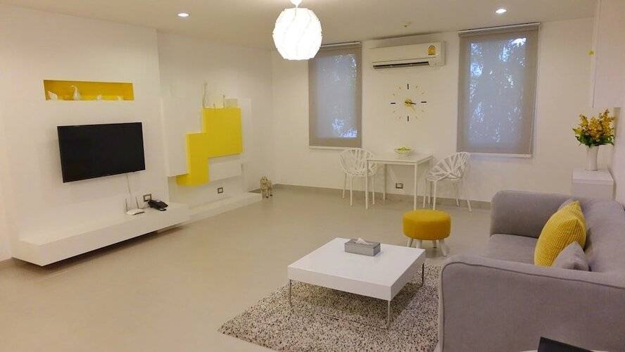 Benviar Tonson Residence