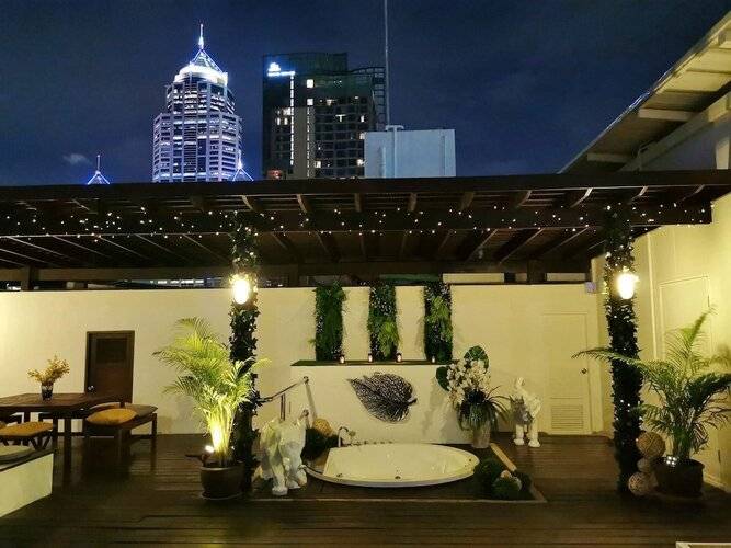 Benviar Tonson Residence