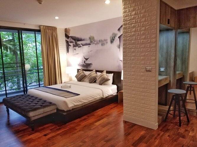 Benviar Tonson Residence