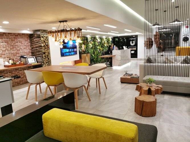 Benviar Tonson Residence