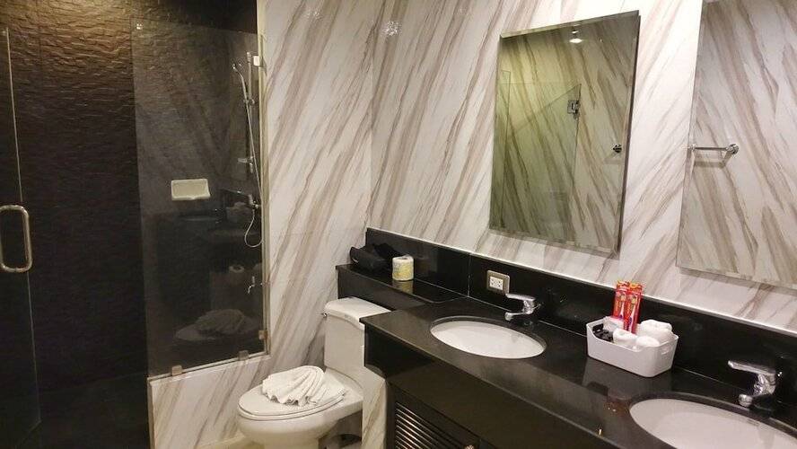 Benviar Tonson Residence