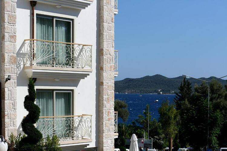 Arnna Hotel