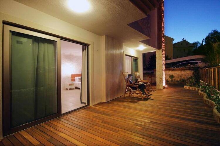 Arnna Hotel