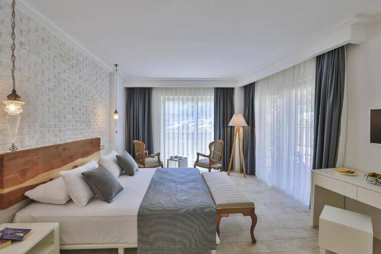 Arnna Hotel