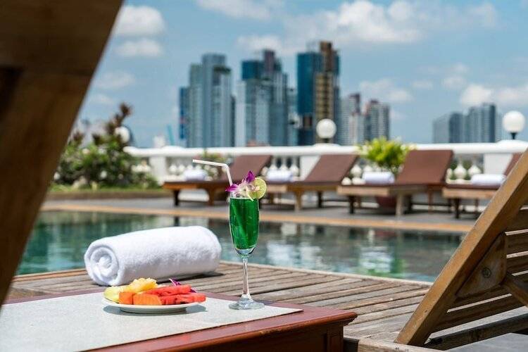 Niran Grand Hotel