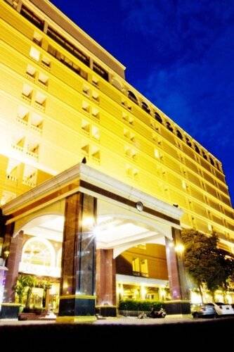 Niran Grand Hotel