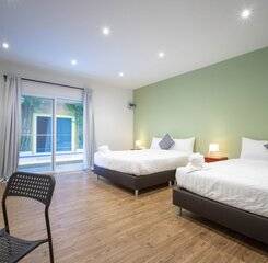 $item['hotel']['name']