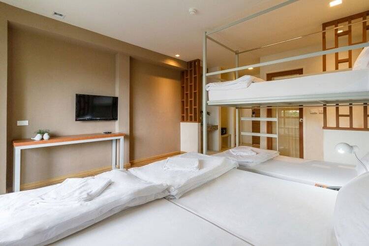 Siamaze Hostel