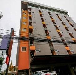 $item['hotel']['name']