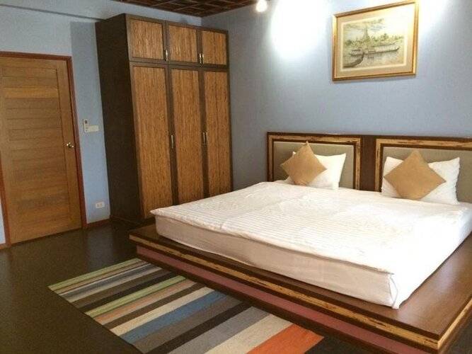 Coral Grand Place Bangkok