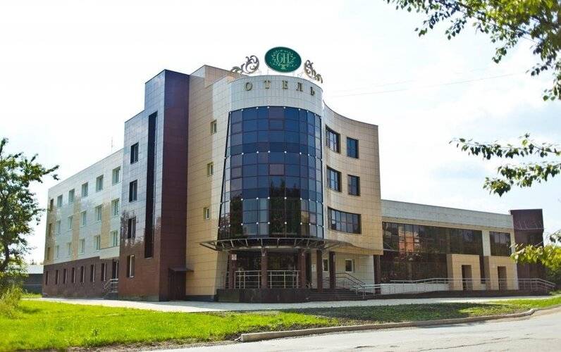 Грин Холл