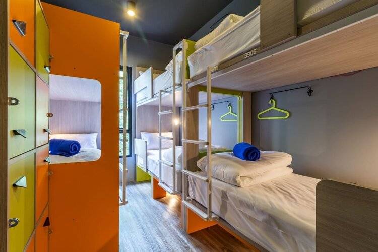 iSanook Female Hostel