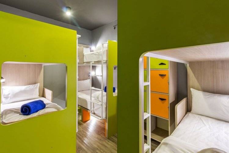 iSanook Female Hostel