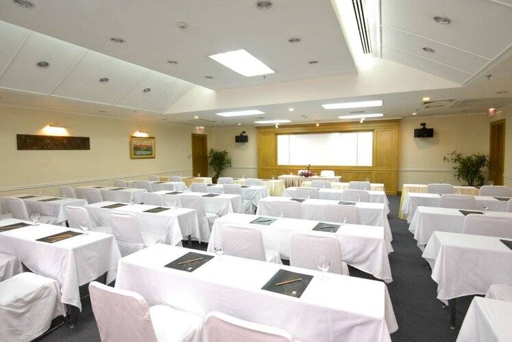 Kantary House Hotel & Serviced Apartments