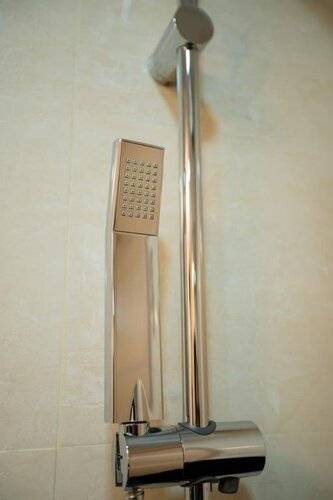 Ten Ekamai Residences