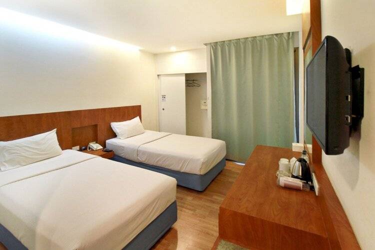 Ten Stars Inn