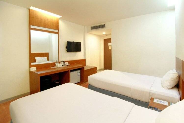 Ten Stars Inn