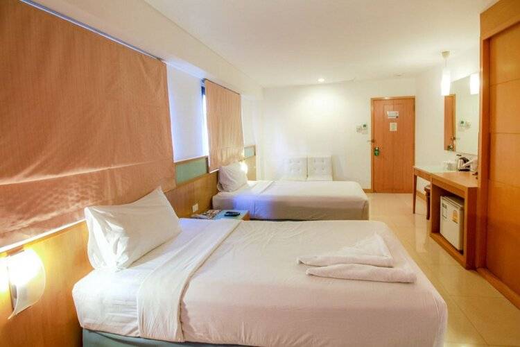 Ten Stars Inn