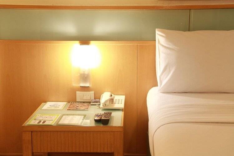 Ten Stars Inn