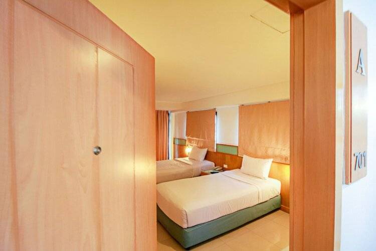 Ten Stars Inn