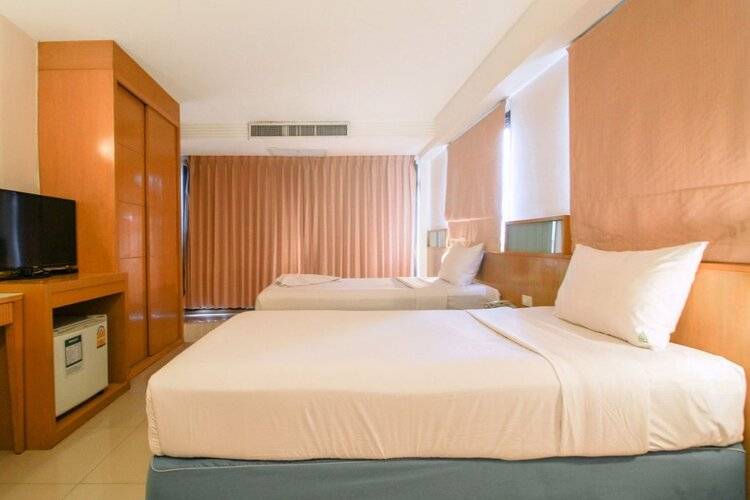 Ten Stars Inn