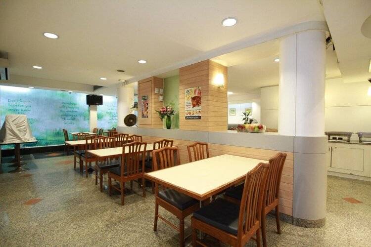 Ten Stars Inn