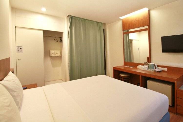 Ten Stars Inn